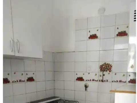 Depto Tipo Casa en Venta 50 años