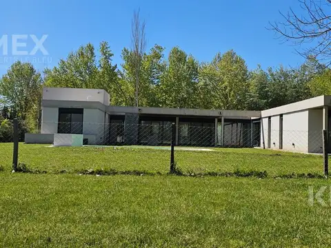 VENTA CASA A ESTRENAR EN HARAS DEL SOL | UNA PLANTA | LOTE 1500M² | APTO CRÉDITO