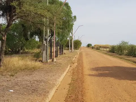 Terreno en Venta en Oro Verde, USD 15.000