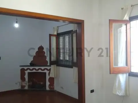 Casa en venta  de 2 dormitorios en Ensenada