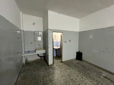 Local en Alquiler en Villa Lugano, $ 450.000