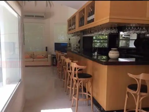 Casa en Venta en Pinamar, USD 790.000