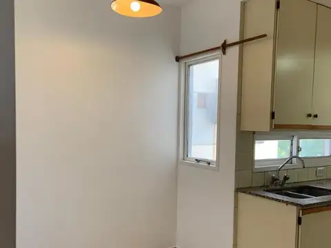 Departamento en Alquiler en Abasto, $ 560.000