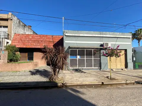 Venta de Casa con Local Comercial Incorporado (San Pedro, Bs. As)