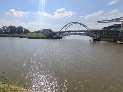 Lote al Río en Venta en El Yacht, Nordelta 100