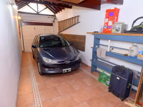 Casa en Venta en Castelar, USD 160.000