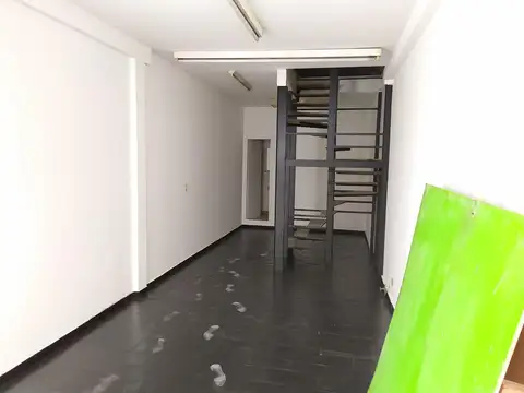 Local en Venta en Centro, USD 180.000