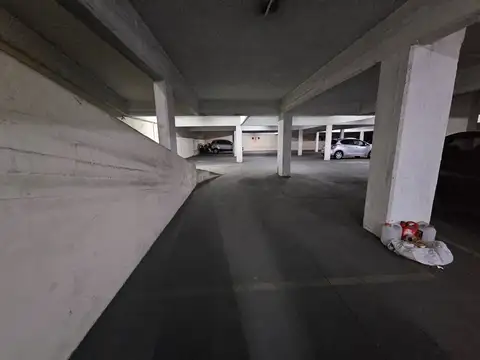 Avenida Hipólito Yrigoyen 700