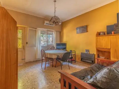 Casa en Venta en Monte Castro, USD 479.000