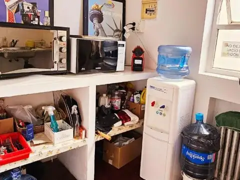 Oficina en Venta 60 años