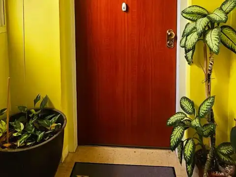 Oficina en Venta 60 años