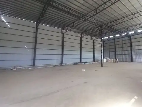 VENTA NAVE EN PARQUE INDUSTRIAL UNQUILLO CÓRDOBA