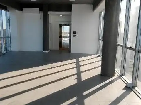 Oficina en Alquiler al Noreste