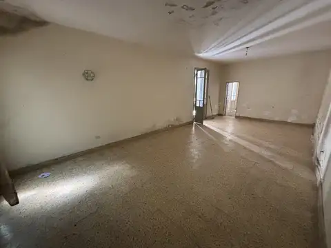 Martiniano Leguizamón 300