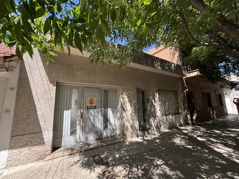 Galpón, deposito , terreno, vivienda en venta en Liniers