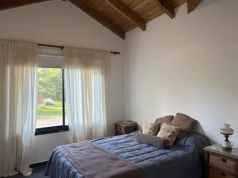 Casa 3 ambientes con 2 baños