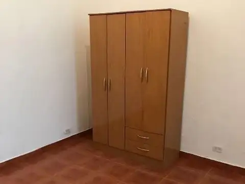 Depto Tipo Casa 4 ambientes con 1 baño