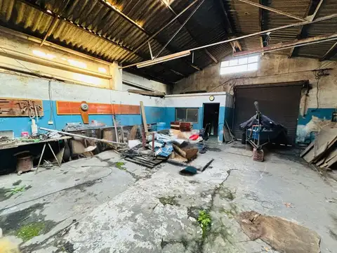 Galpon en Venta en Caseros, USD 185.250