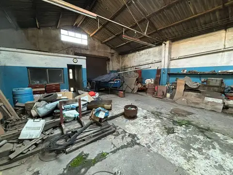 GALPON + VIVIENDA EN CASEROS A MTS DE ACCESO OESTE