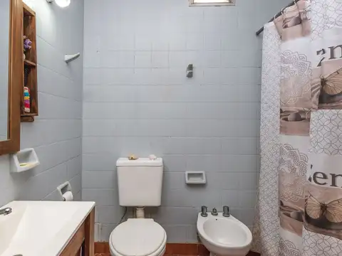 Depto Tipo Casa 4 ambientes con 1 baño
