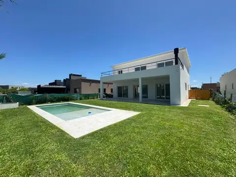 Casa en Venta al Noreste