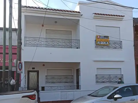 Departamento al fondo Planta Baja en Berazategui Centro