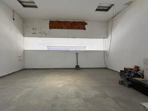 Local en Alquiler en Canning, USD 2.000