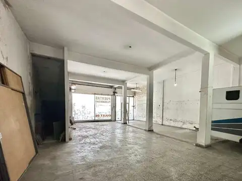 Galpon en Venta en Parque Avellaneda, USD 325.000
