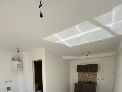 MONOAMBIENTE EN ALQUILER LOMAS VIVIENDA O APTO PROFESIONAL!