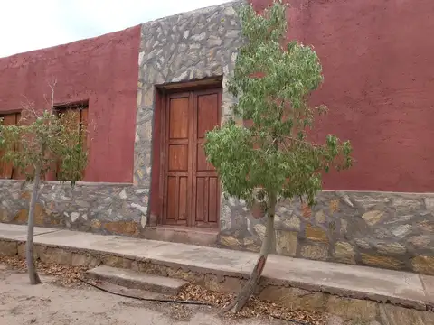 VENTA DE FINCA Y BODEGA EN CATAMARCA