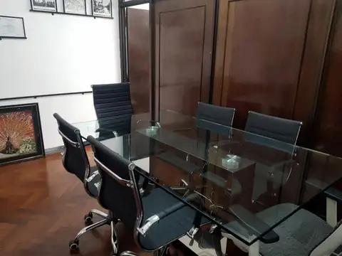 Oficina en Venta 50 años