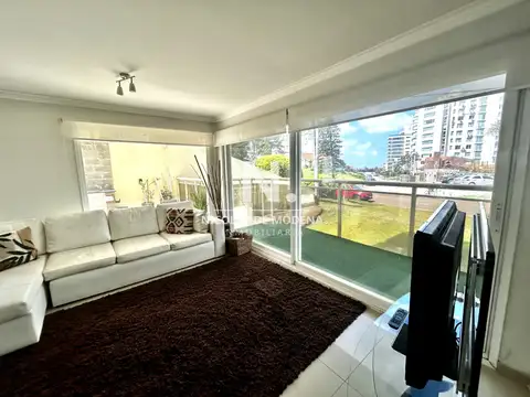 Departamento en Alquiler Temporal en Playa Brava, USD 5.500