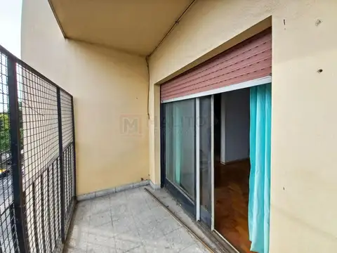 Venta Departamento 2 Ambientes con Balcón en Villa Lugano