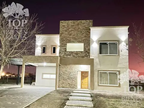 Casa en venta en  San Sebastian - Area 1