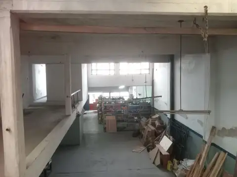 Galpon en Alquiler en Caseros, $ 1.700.000