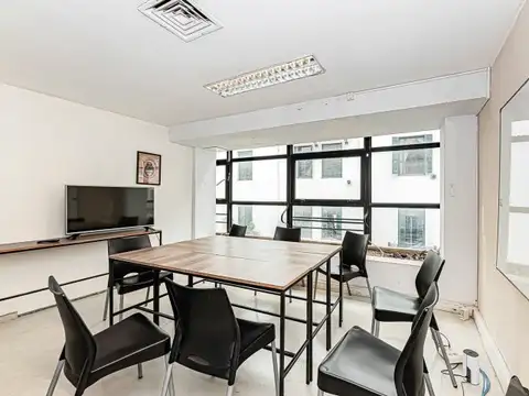 Oficina en Venta 66 años