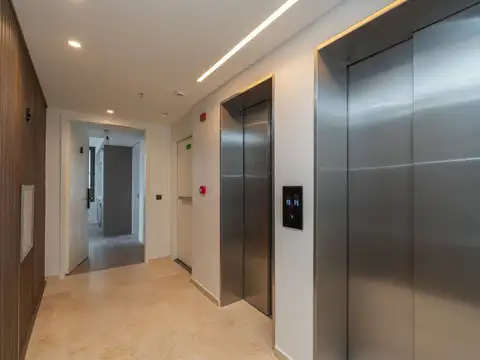 Departamento en Alquiler con 2 cocheras