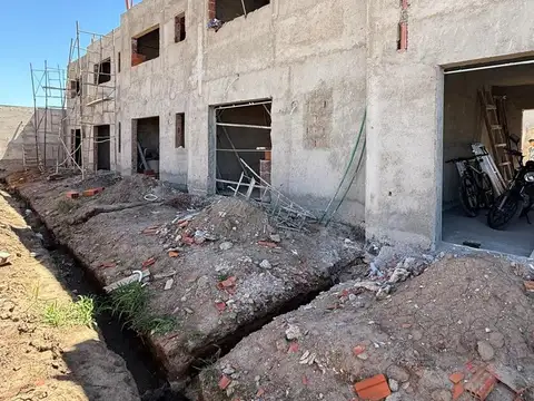 Depto Tipo Casa en Venta de 4 ambientes