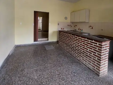 Casa - Alquiler - Argentina, General San Martín - Ada Elflein 3472