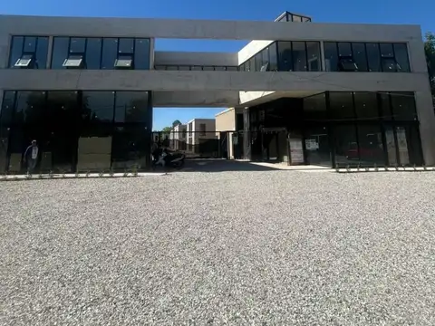 Oficina Monoambiente con 2 baños