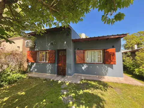 Casa en Venta – Barrio Las Margaritas, Ruta 2