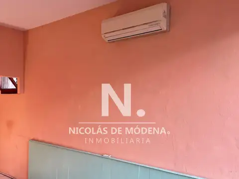 Local en Punta del Este, Península