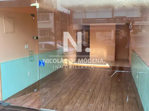 Local en Alquiler Temporal en Península, USD 0