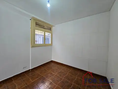 Depto Tipo Casa en Venta en Monte Castro, USD 99.000