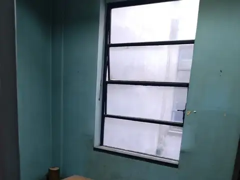 A.    ALSINA 1400, Piso 1