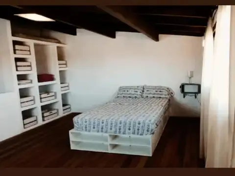 Casa 2 ambientes con 1 baño