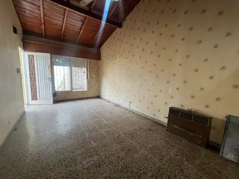 Depto Tipo Casa en Venta de 3 ambientes