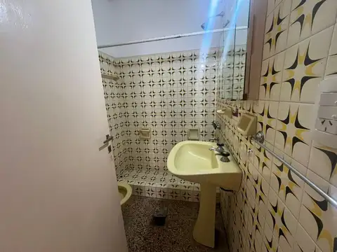 VENTA PH 3 AMBIENTES LOMAS CON PATIO APTO CREDITO