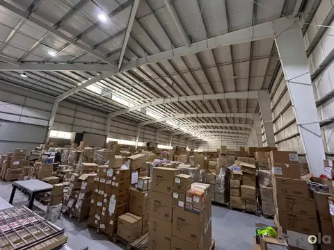 Galpon en Alquiler A Estrenar