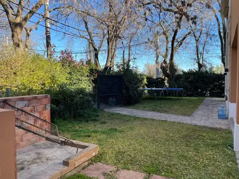 Casa en San Carlos C.C. muy buena ubicación frente a las canchas de rugby